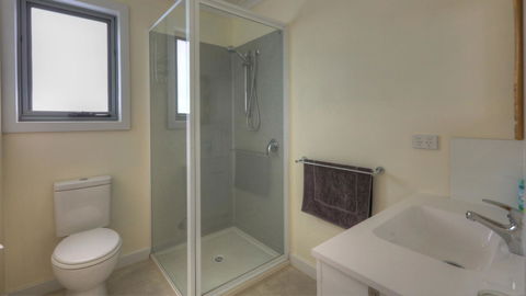 Orford Beachside Holiday Park - Accommodation Main Beach 11