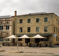 Moss Hotel - Accommodation Main Beach