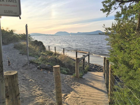Sunrise On The Bay - Accommodation Main Beach 22