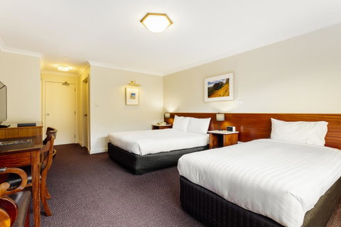 Cradle Mountain Hotel - Accommodation Main Beach 9