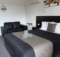 Anchor Wheel Motel - Accommodation Main Beach