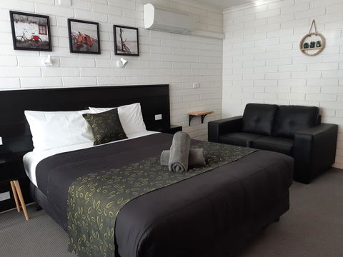 Anchor Wheel Motel - Accommodation Main Beach 3