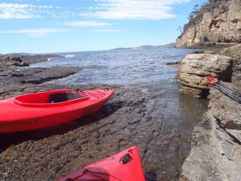 Beachside Taroona With Spa - Accommodation Main Beach 23