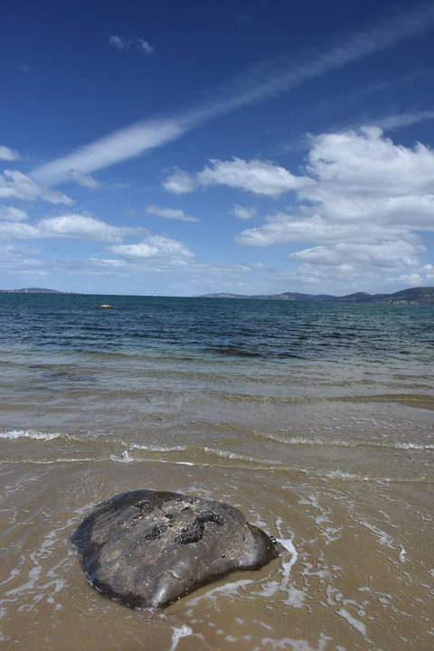 Beachside Taroona With Spa - Accommodation Main Beach 31