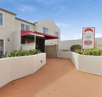 battery point apartment with car park - Accommodation Main Beach
