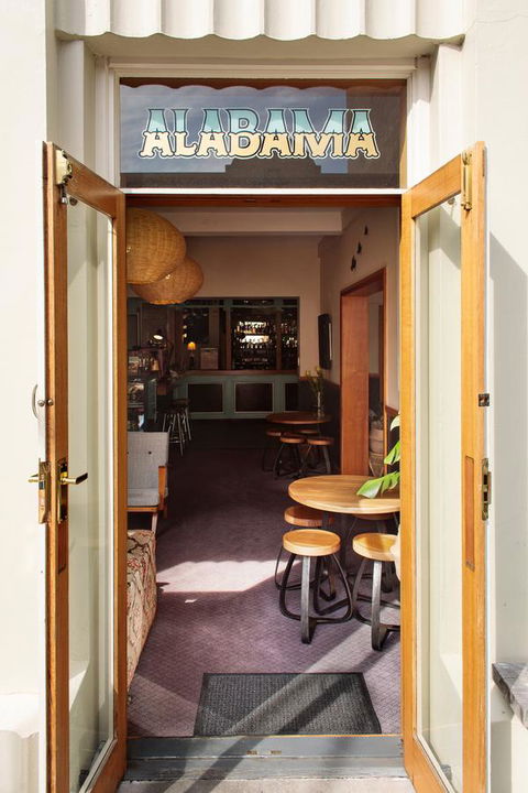 Alabama Hotel Hobart - Accommodation Main Beach 12