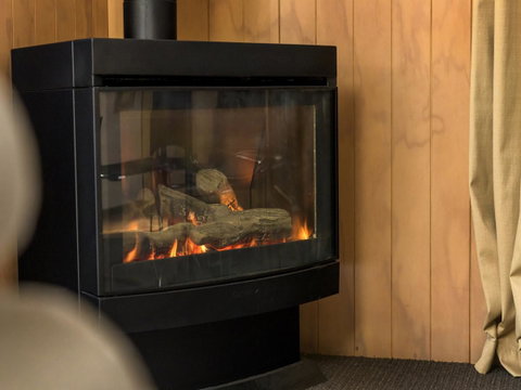 Discovery Parks - Cradle Mountain - Accommodation Main Beach 5