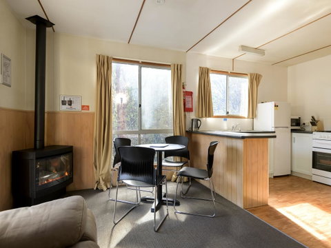 Discovery Parks - Cradle Mountain - Accommodation Main Beach 7