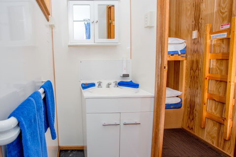 Discovery Parks - Cradle Mountain - Accommodation Main Beach 37