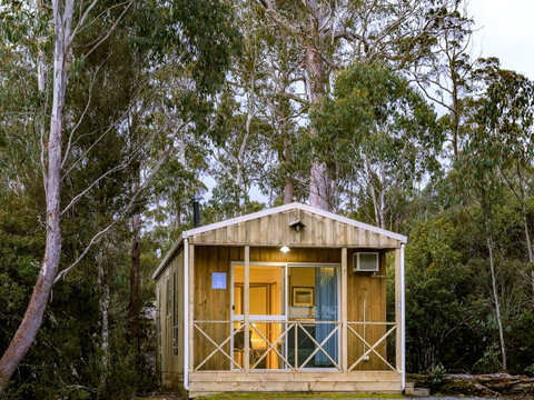 Discovery Parks - Cradle Mountain - Accommodation Main Beach 6