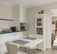 Moonrise View Apartment - Accommodation Main Beach