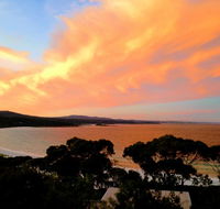 DOLPHIN LOOKOUT COTTAGE - amazing views of the Bay of Fires - Accommodation Main Beach