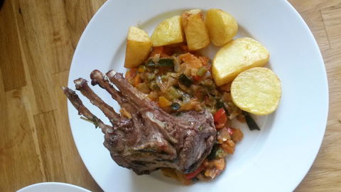 Ashdowns Of Dover - Accommodation Main Beach 29