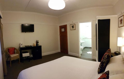 Ashdowns Of Dover - Accommodation Main Beach 11