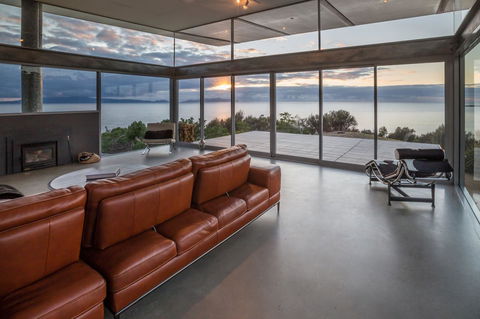 Avalon Coastal Retreat - Accommodation Main Beach 7