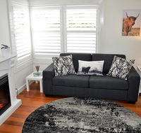 Lyttleton Cottage - Accommodation Main Beach