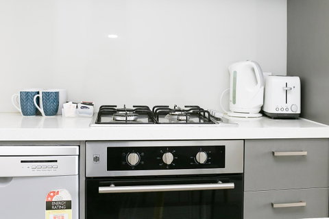 Poplar Box Hill Apartment - Accommodation Main Beach 14