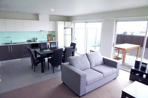 The Apollo - Accommodation Main Beach 20