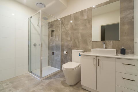 Rosewater Townhouses Dromana - Accommodation Main Beach 31