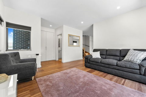 Rosewater Townhouses Dromana - Accommodation Main Beach 7