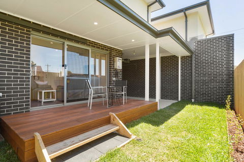 Rosewater Townhouses Dromana - Accommodation Main Beach 13