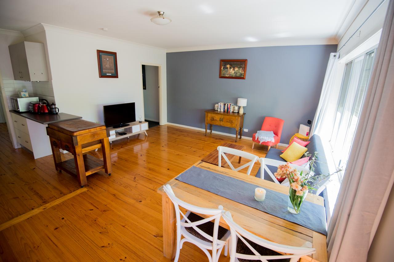 West Bendigo VIC Accommodation Main Beach