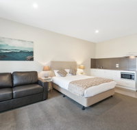 High Country Holiday Park - Accommodation Main Beach