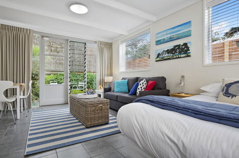 Oceanic Sorrento - Accommodation Main Beach 4