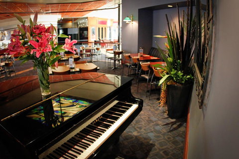 Nightcap At Matthew Flinders Hotel - Accommodation Main Beach 8