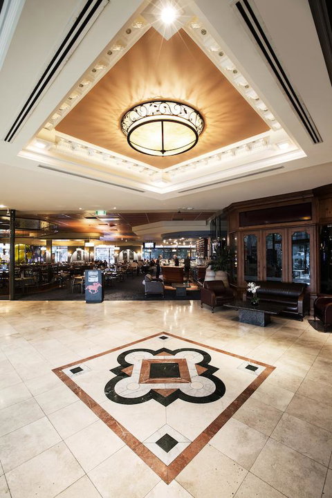 Nightcap At Matthew Flinders Hotel - Accommodation Main Beach 34