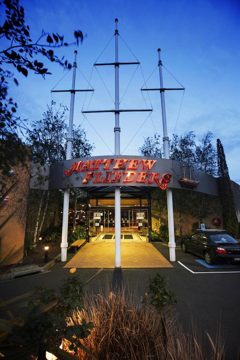 Nightcap At Matthew Flinders Hotel - Accommodation Main Beach 43