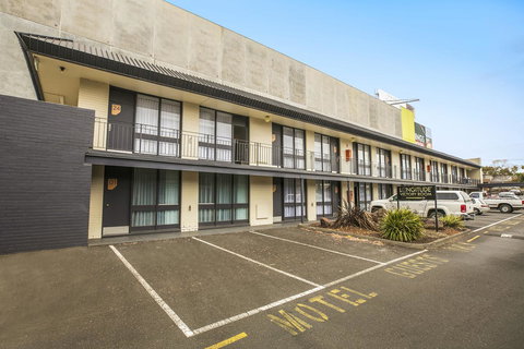 Nightcap At Matthew Flinders Hotel - Accommodation Main Beach 30