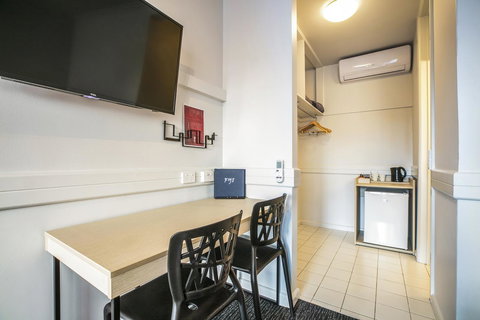 Nightcap At Matthew Flinders Hotel - Accommodation Main Beach 18