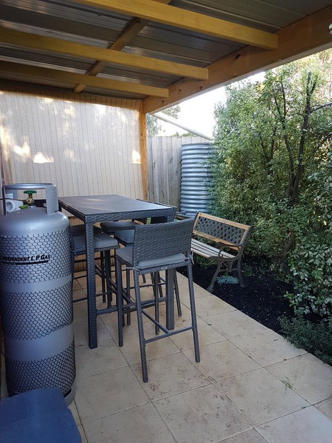 Romsey Homestay - Accommodation Main Beach 12