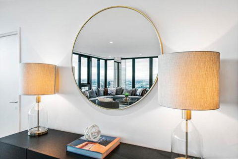 Experience Platinum Hotel Apartments - Accommodation Main Beach 20