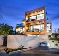 Manhattan Apartments - Caulfield North - Accommodation Main Beach