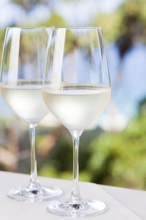 Chris\'s Beacon Point Restaurant & Villas - Accommodation Main Beach 12