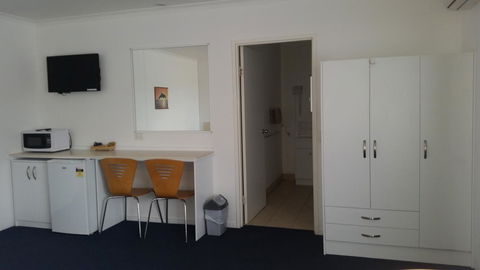 Heyfield Motel And Apartments - Accommodation Main Beach 40