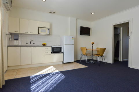 Heyfield Motel And Apartments - Accommodation Main Beach 12