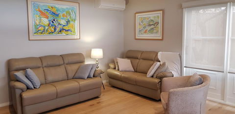 Oxford Rise Apartment - Accommodation Main Beach 0
