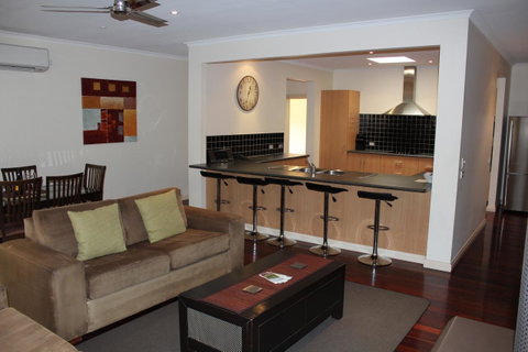 Yering Gorge Cottages - Accommodation Main Beach 16