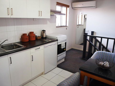Mornington Motel - Accommodation Main Beach 41
