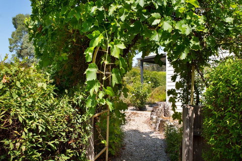 Koovelly Spa - Accommodation Main Beach 10