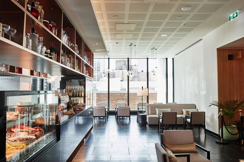 Ibis Melbourne Central - Accommodation Main Beach 22