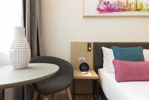 Ibis Melbourne Central - Accommodation Main Beach 41