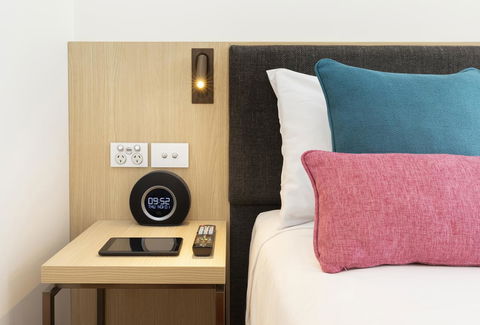 Ibis Melbourne Central - Accommodation Main Beach 0