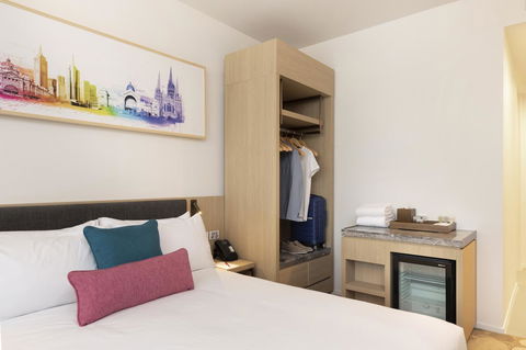 Ibis Melbourne Central - Accommodation Main Beach 25