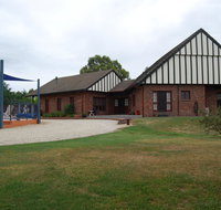 Greenvale Holiday Units - Accommodation Main Beach