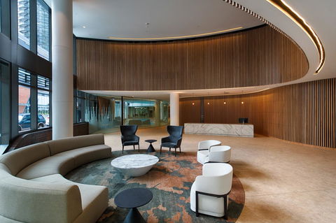 Orange Stay Apartments - Accommodation Main Beach 3