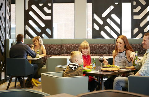 Holiday Inn Express Melbourne Southbank, An IHG Hotel - Accommodation Main Beach 6